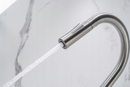 BATERIA KUCHENNA Z WYCIĄGANĄ WYLEWKĄ STOJĄCA ZMIANA NATRYSKU KRAN KUCHENNY